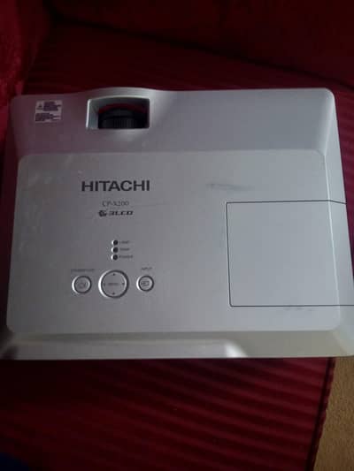 HITACHI PROJECTOR CP-X200+3LCD