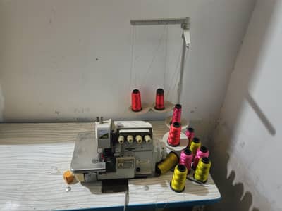 Pegasus / Peco M700 Overlock Sewing Machine – Excellent Condition