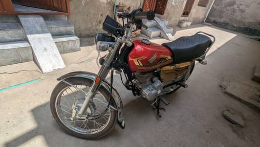 Honda 125 2025 Gold Addition self Start