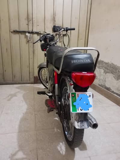 Metro 70cc for sale only call  : 03114490856