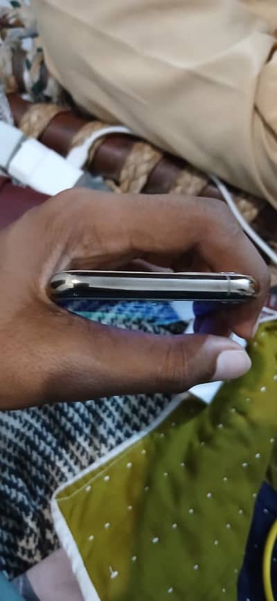 Apple iPhone 11 Pro