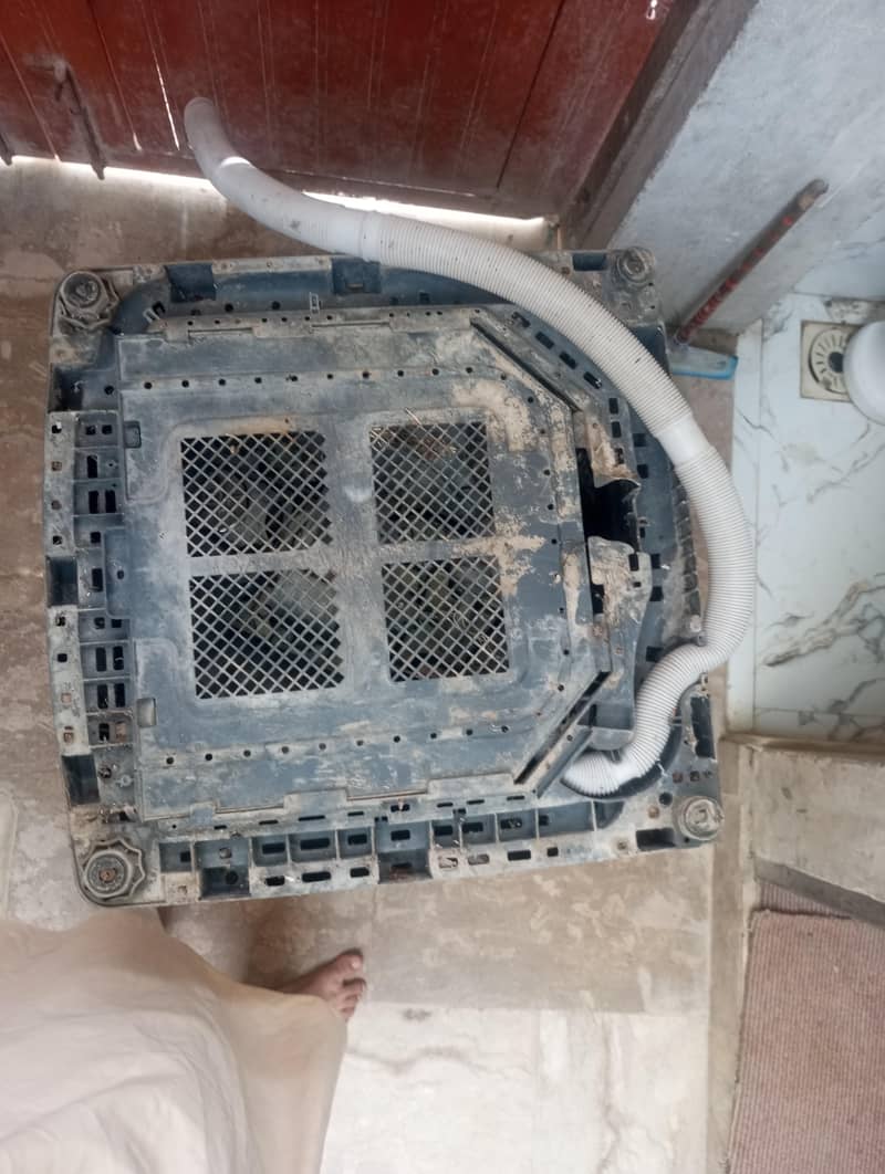 Automatic washing machine 6
