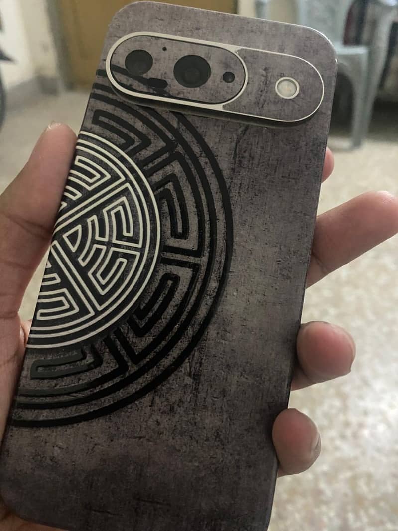 Google Pixel 9 2