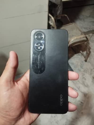 OPPO A18