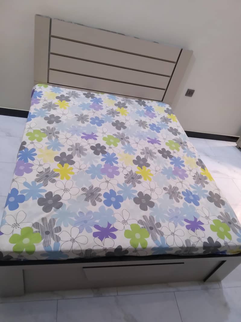 single bed 3