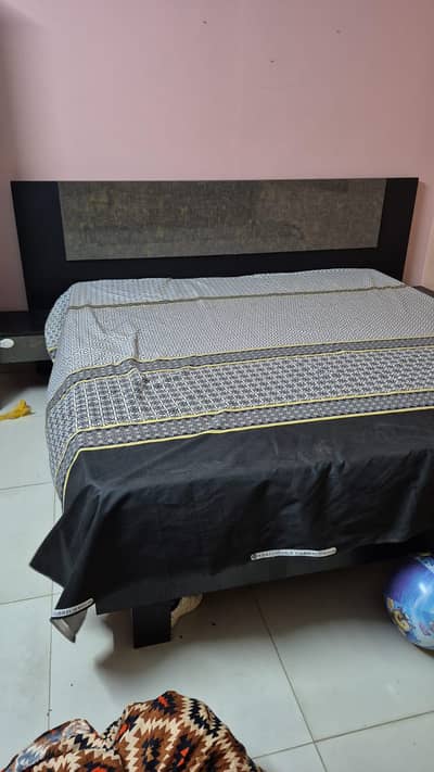 Bed set for sale