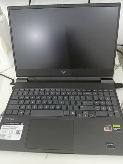 HP Victus AMD Ryzen 7, 32GB RAM/ 1TB DDR, 6GB Graphics Card.