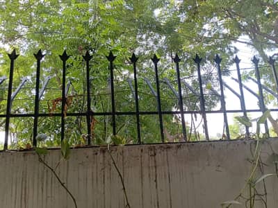 Iron safty grill is for sale