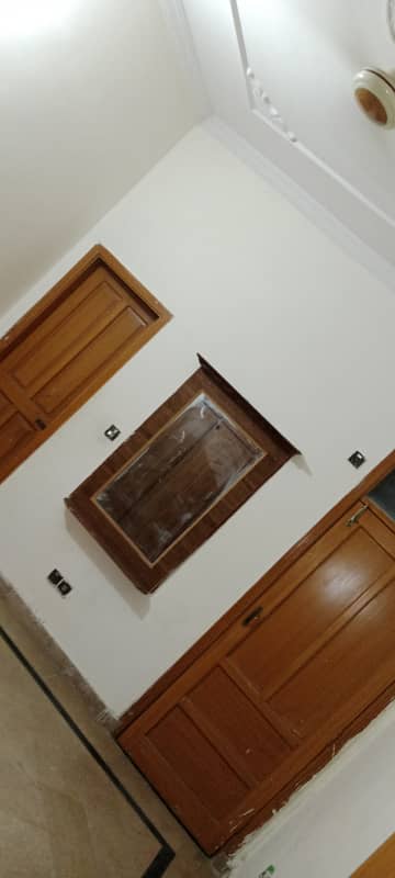 5 marla 1st floor for rent