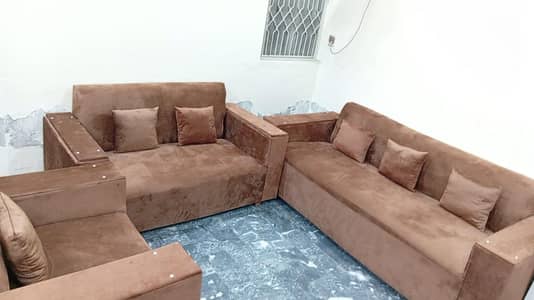 Brand New 6-Seater Sofa Set (3+2+1) | New Condition .