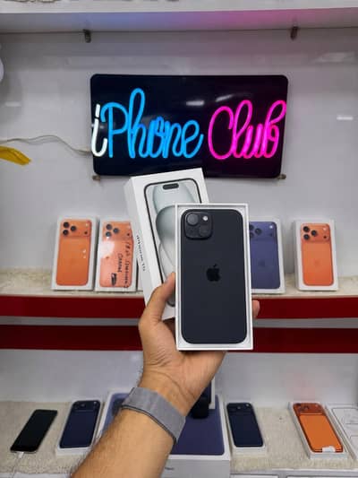 iPhone 15 128GB