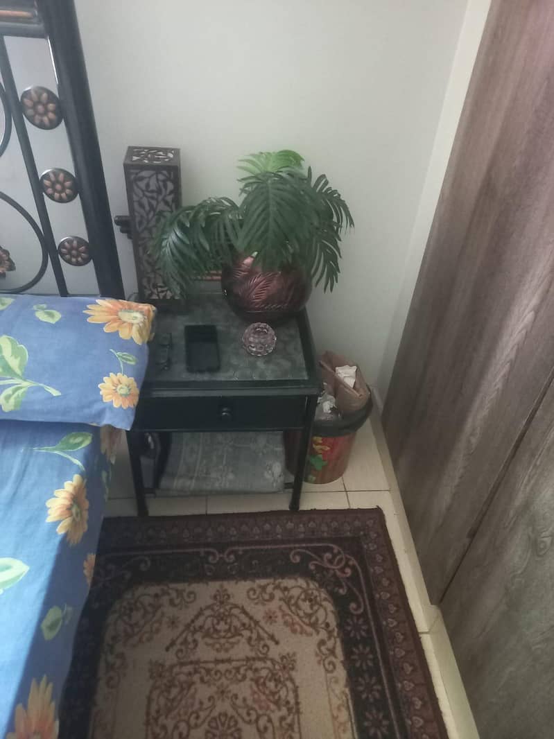 Bed Room Set 1