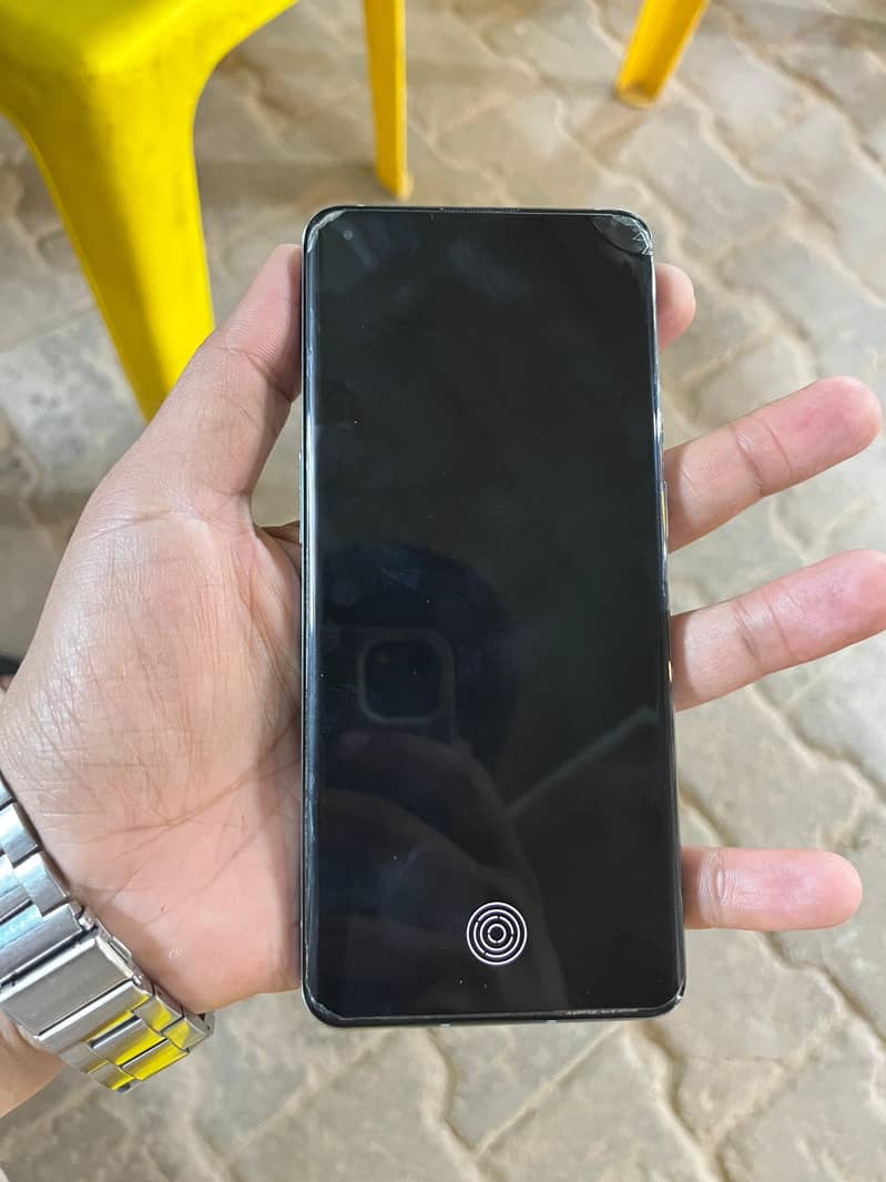 One Plus 9 Pro 1