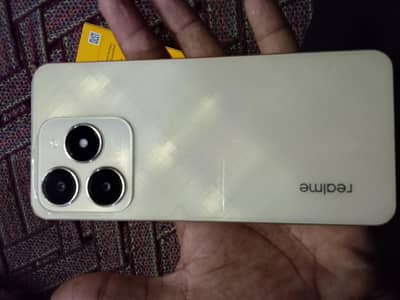 Realme C61
