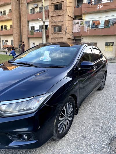 Honda City Grace hybrid
