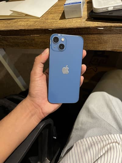 Apple iPhone 13 jv