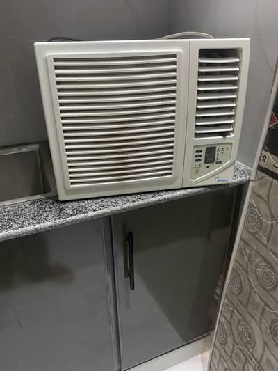 10 x 10 condition one year use hundred percent work