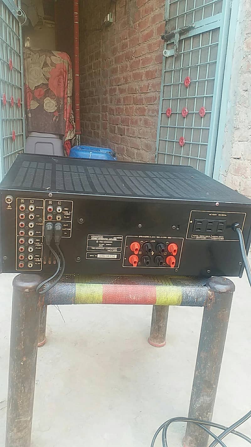 amplifier 1