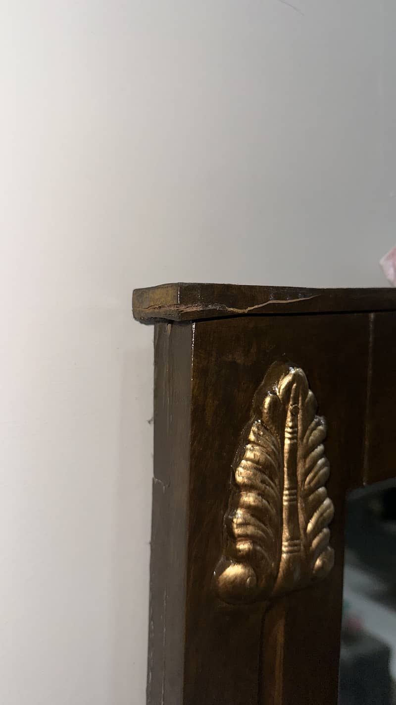 Dressing table with mirror 4