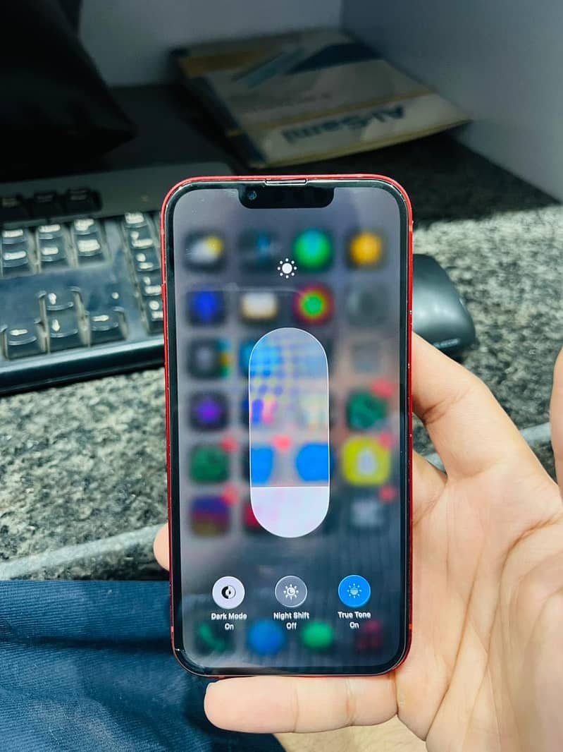 IPhone 13 1