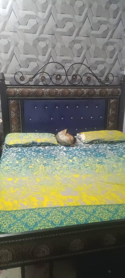 Double bed
