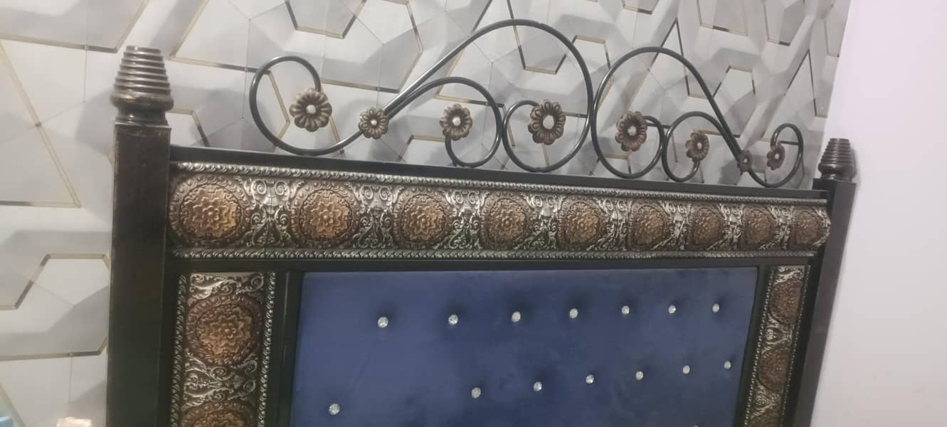 Double bed 2