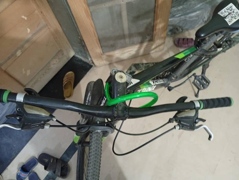trinx cycle branded 3