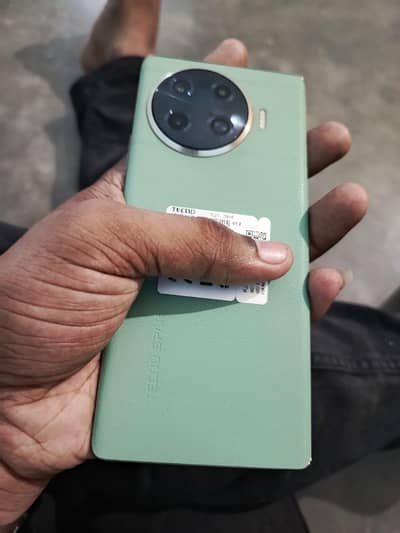 Tecno Spark 20 Pro Plus