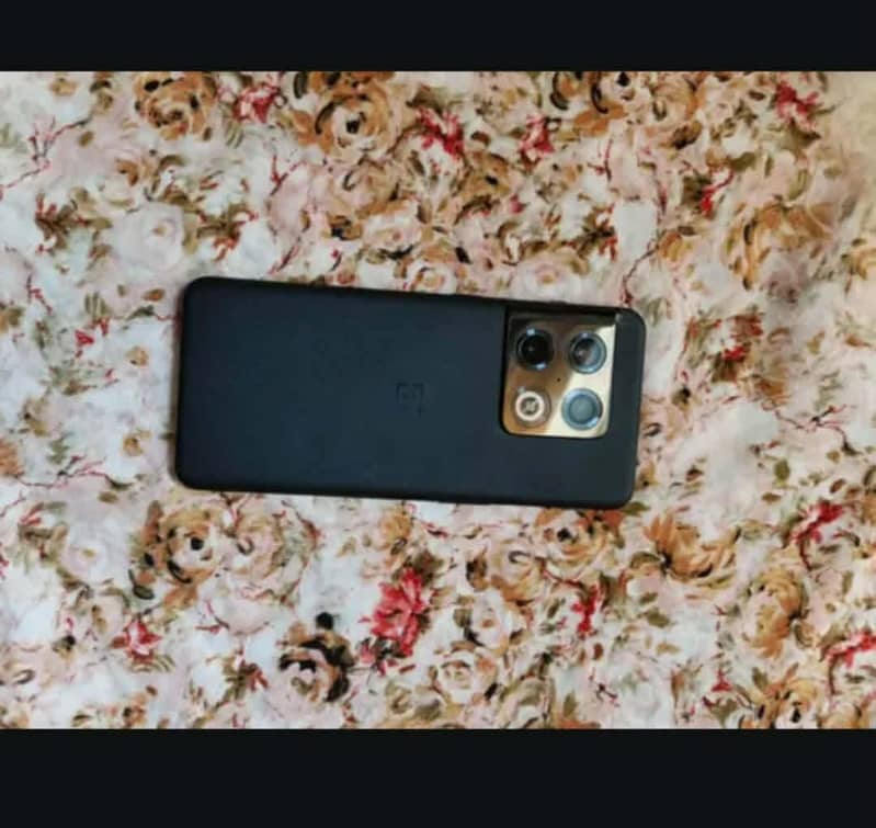 One Plus 10 Pro 0