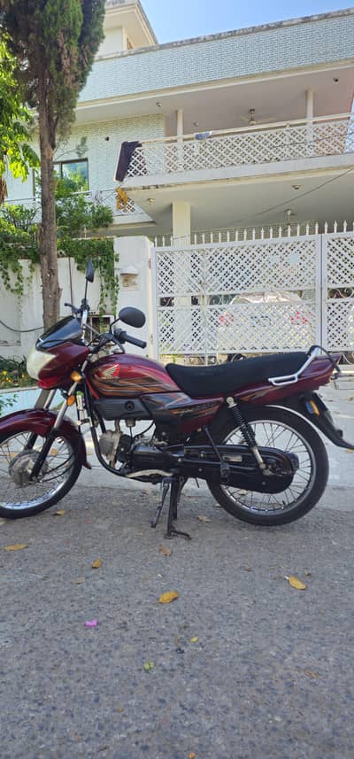 Honda Pridor 2023 for sale, Neat condition