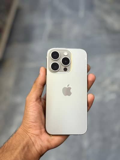 Apple iPhone 15 Pro