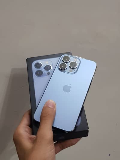 Iphone 13 pro 256 gb factory unlock with box