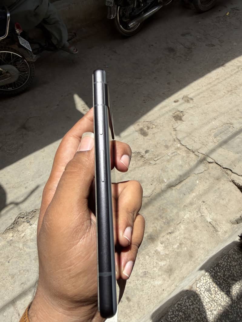 Google Pixel 7a 1