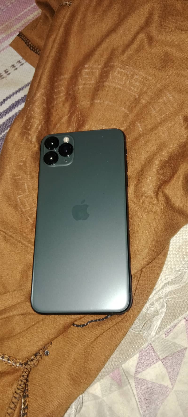 Iphone 11 pro max 1