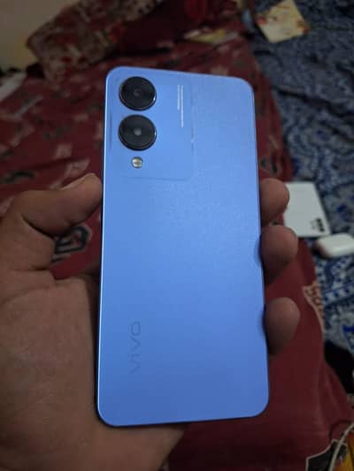 Vivo Y17s