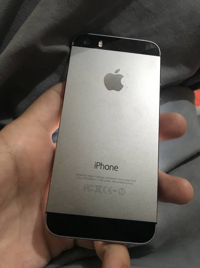 iPhone 5s No sim work 1