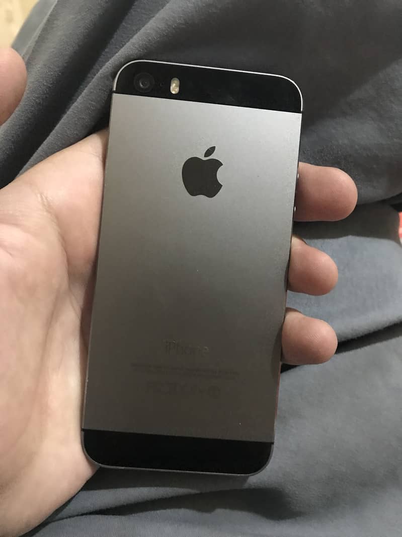 iPhone 5s No sim work 5