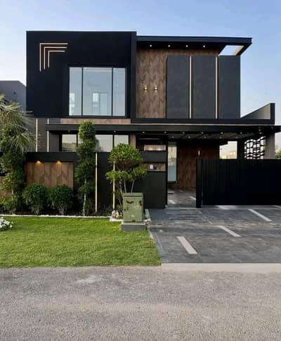 1 Kanal Brand New Luxury Furnished House for Rent in a Prime Location of Bahria Town, Lahore.