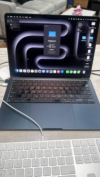 MacBook Air M3 — 95% Battery, Lightly Used, Premium Lamination Applied