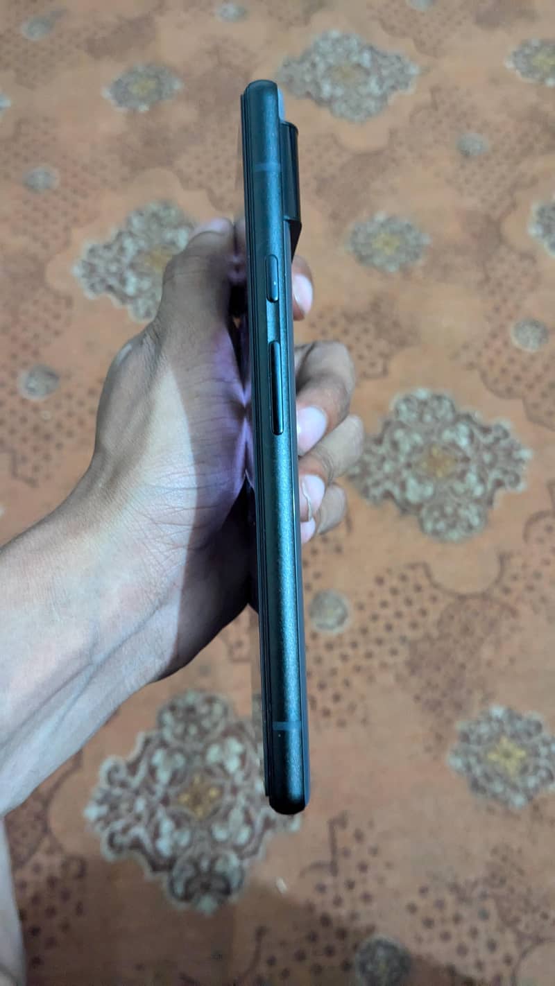 Google Pixel 6 5
