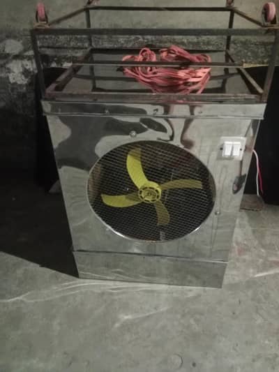 LAHOREI COOLER AND SOLAR PLATE 12VATE