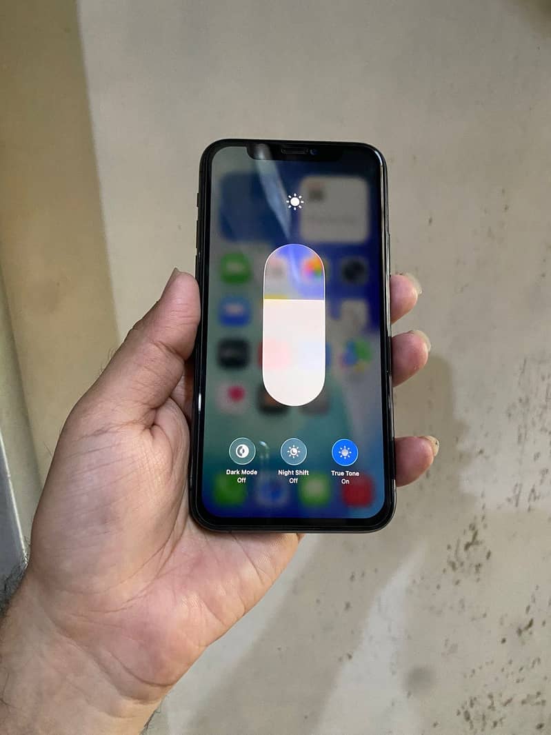 Apple iPhone 11 Pro 3