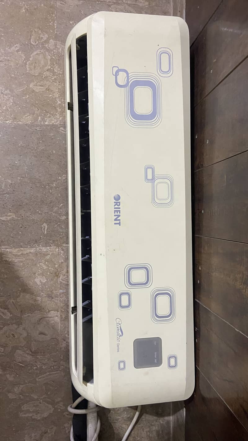 Orient Split AC 1 Ton 4