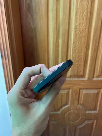 I phone 13 factory unlock