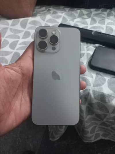 Apple iPhone 15 Pro Max