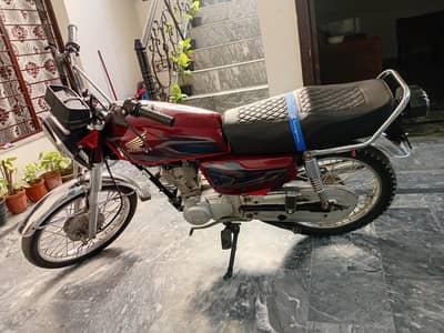 Honda CG125 For Sale in low price ma genuine condition 10/10