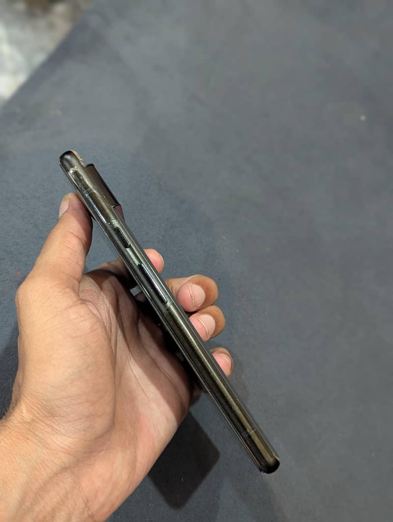Mobile 1
