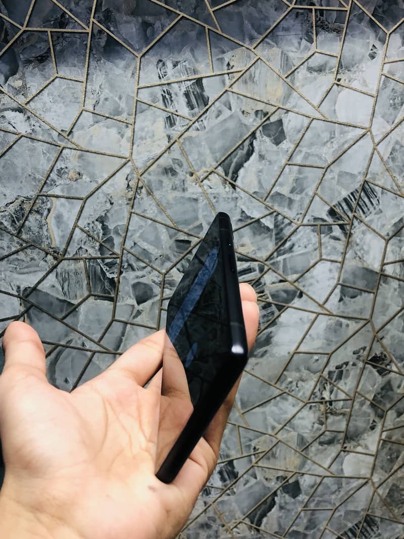 Google Pixel 7a 2