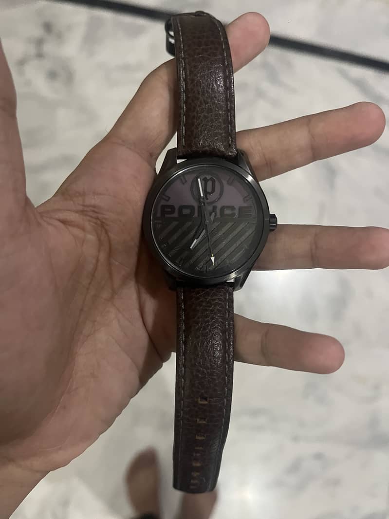 Watch 0