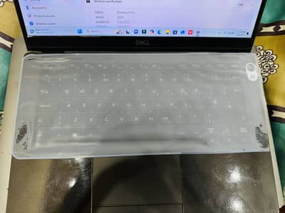 Dell Latitude 5300 Touch Screen  Core I7 8th gen 16gb Ram 256GB SSD
